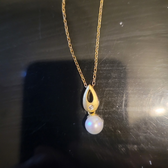 2/$30 - Vantel Pearls Light Pearl Necklace (2) - Picture 1 of 1